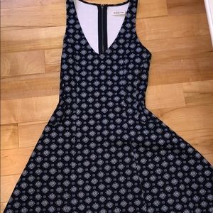 Abercrombie & Fitch navy pattern neoprene dress